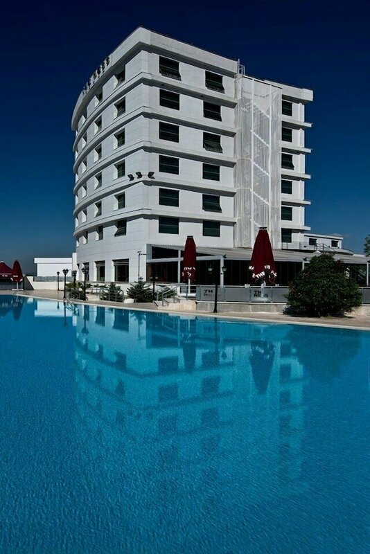Гостиница The Ness Thermal Hotel в Башискеле
