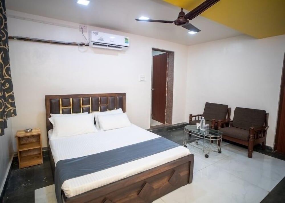 Фото Shrubbery Palms Resort