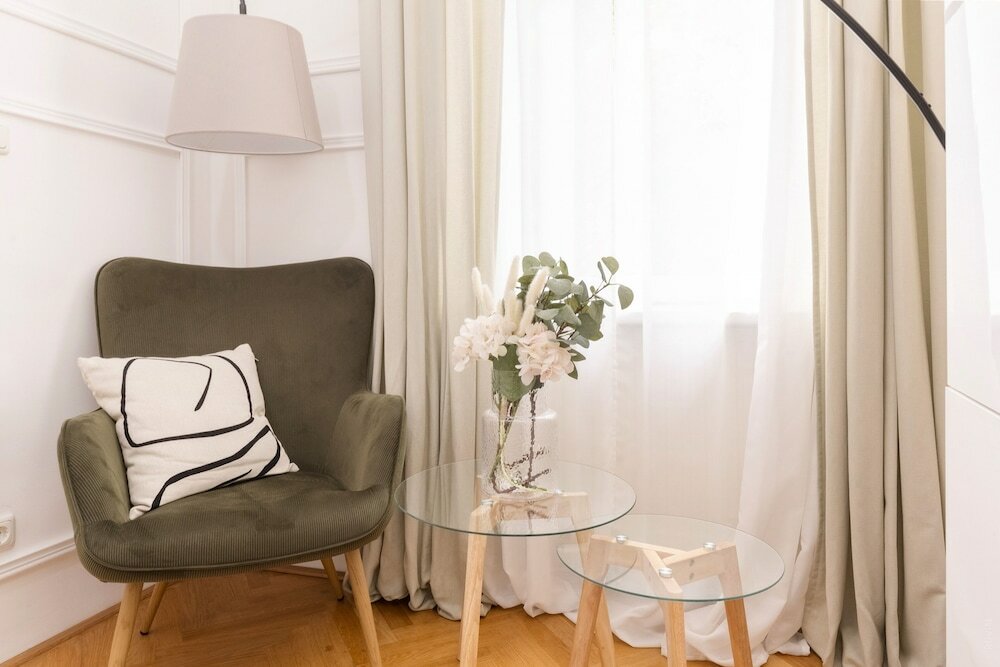 Фото Designer Apartments - Near Schönbrunn