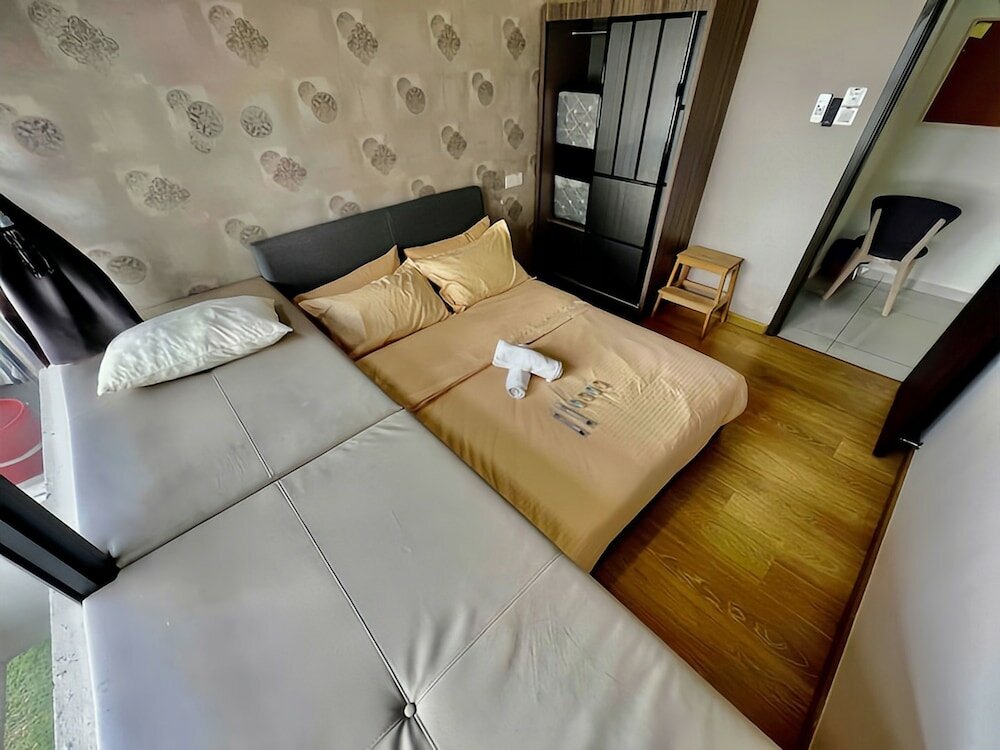 Фото Amberside Country Garden Danga Bay