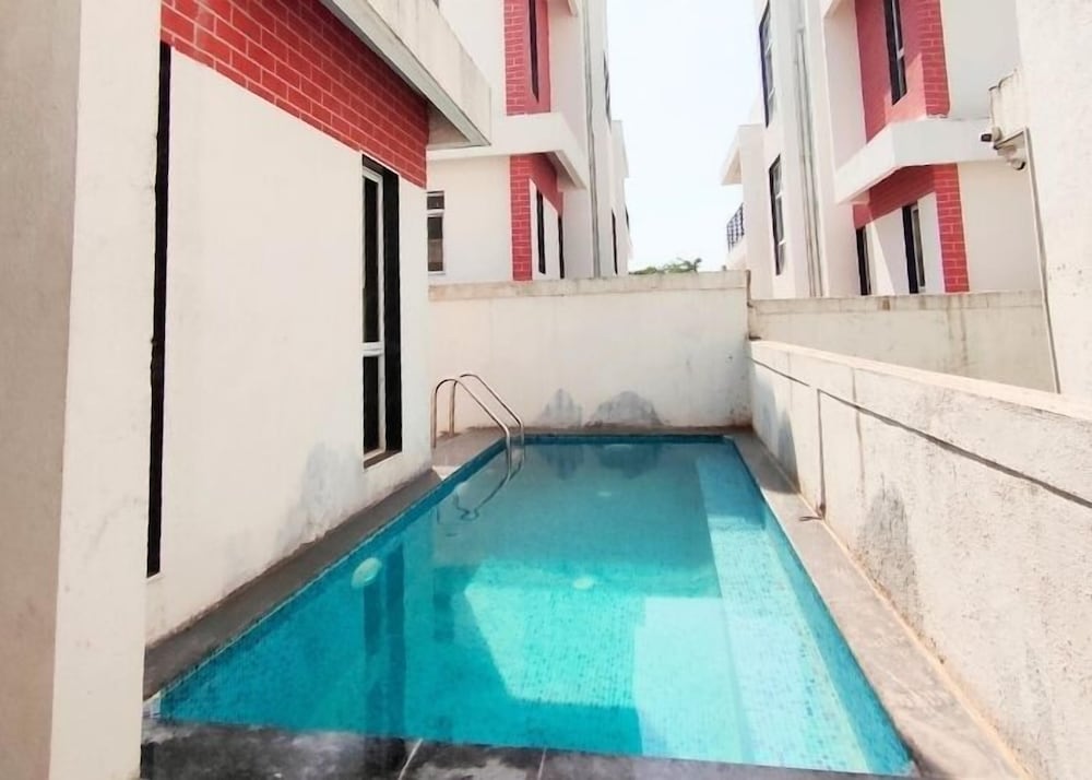 Фото Shrubbery Palms Resort