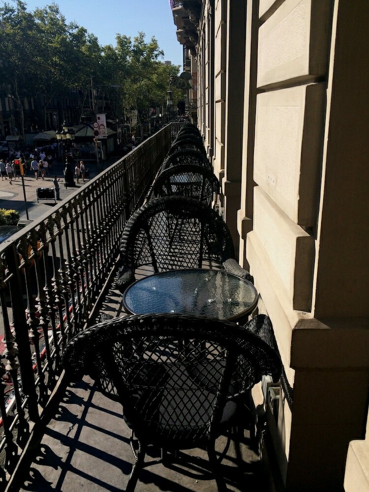 Фото Internacional Ramblas Atiram