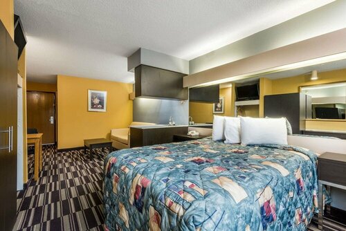 Гостиница Microtel Inn & Suites by Wyndham Dayton/Riverside Oh