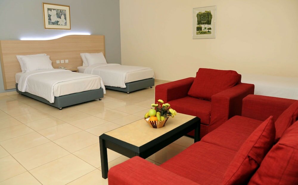 Фото Hotel Golden Tulip Aqaba Red Sea