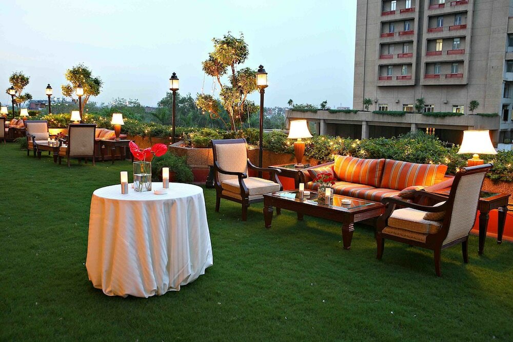 Фото Eros Hotel New Delhi, Nehru Place