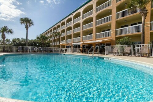 Гостиница Hampton Inn St. Augustine Beach в Сент-Огастине