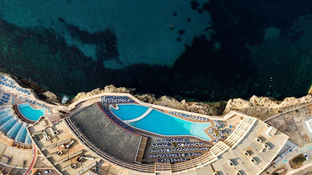 Фото Paradise Bay Resort