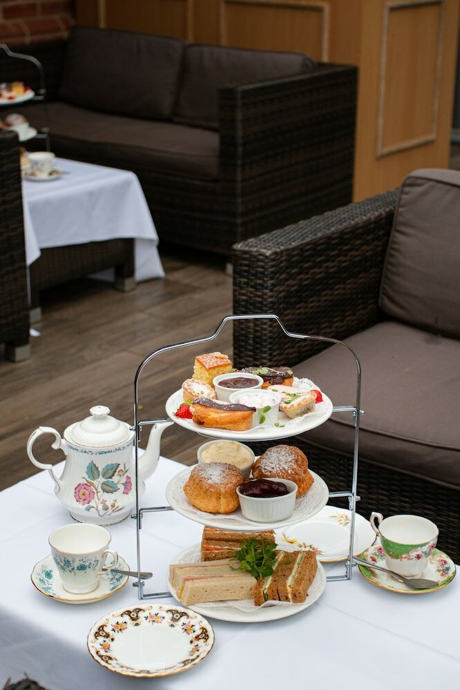 Фото Milford Hall Hotel & SPA