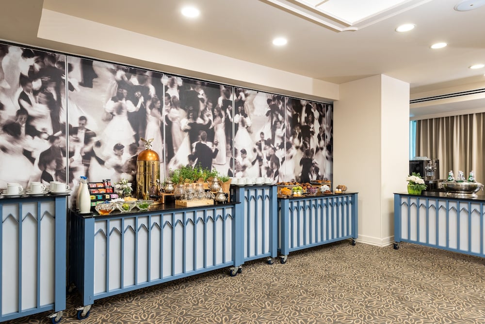 Фото Herods Hotel Tel Aviv by the Beach