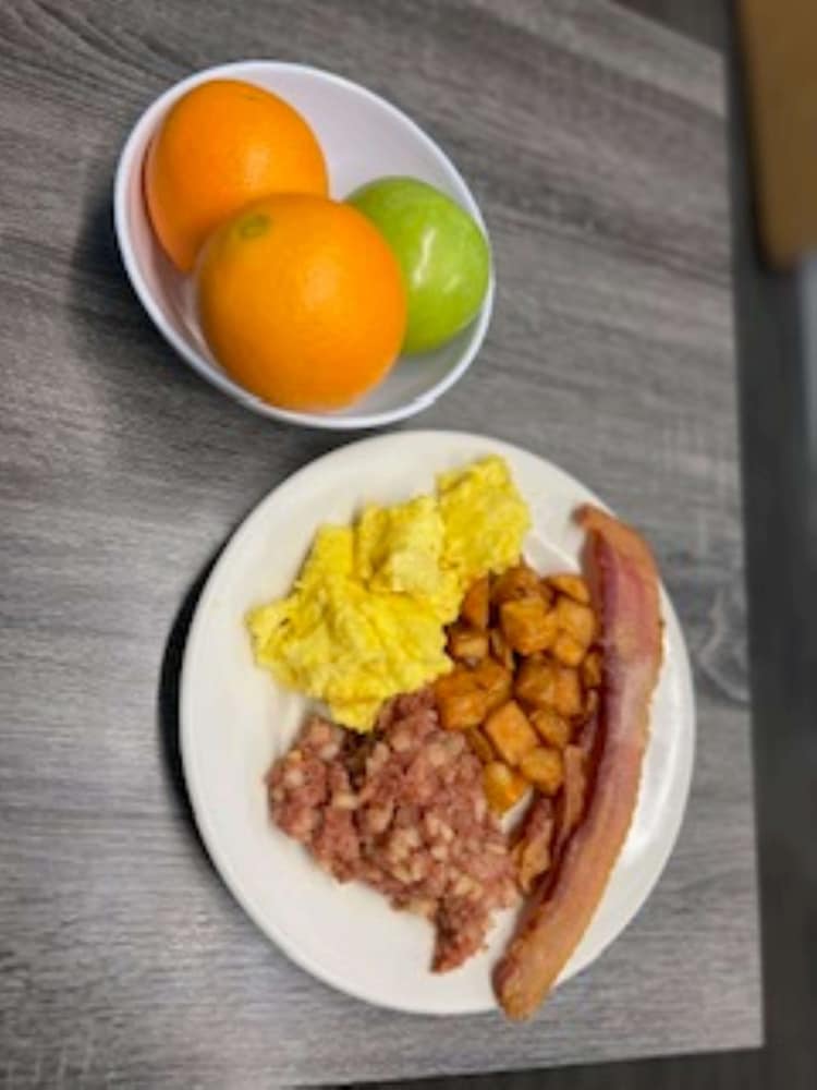 Фото Best Western Plus Silverdale Beach Hotel