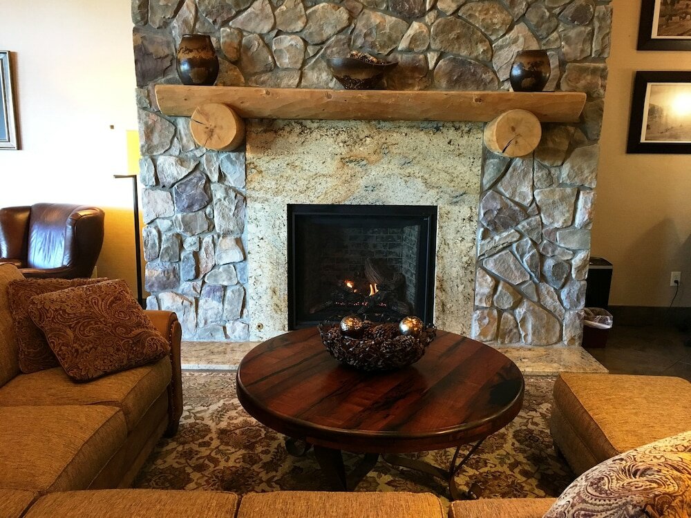 Фото Comfort Suites Golden West on Evergreen Parkway