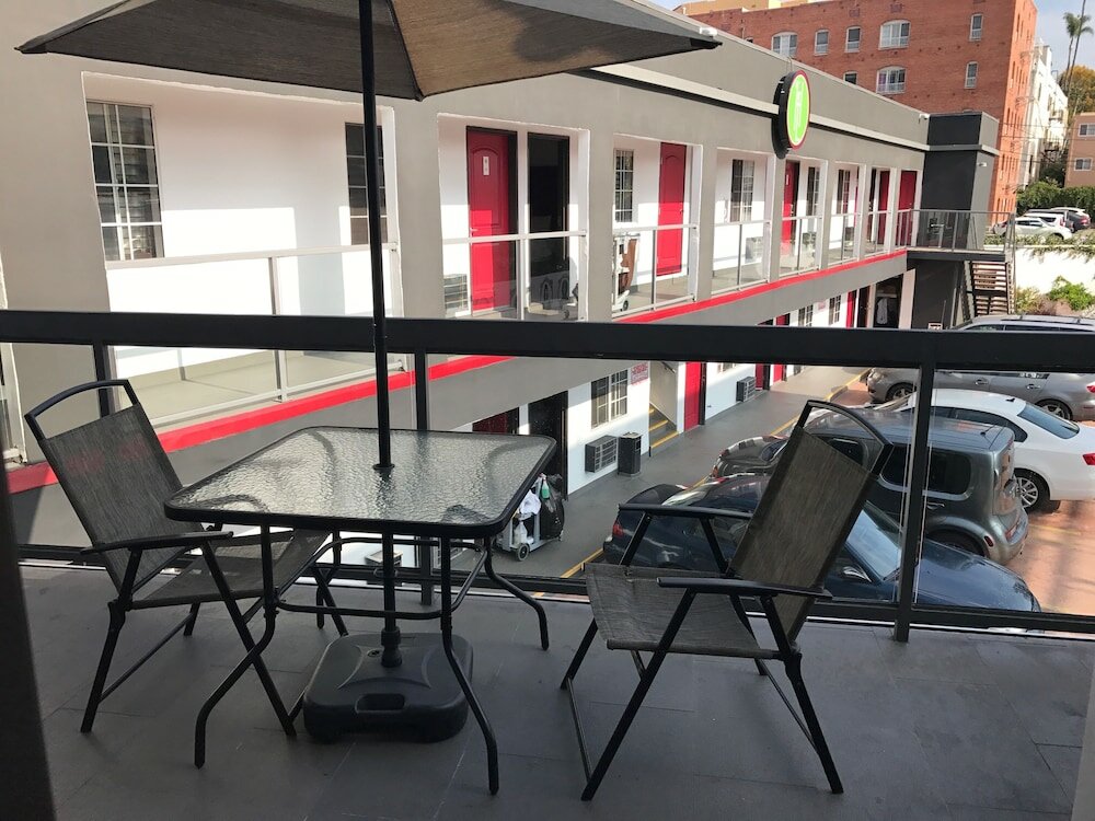 Фото Legend Hotel Hollywood