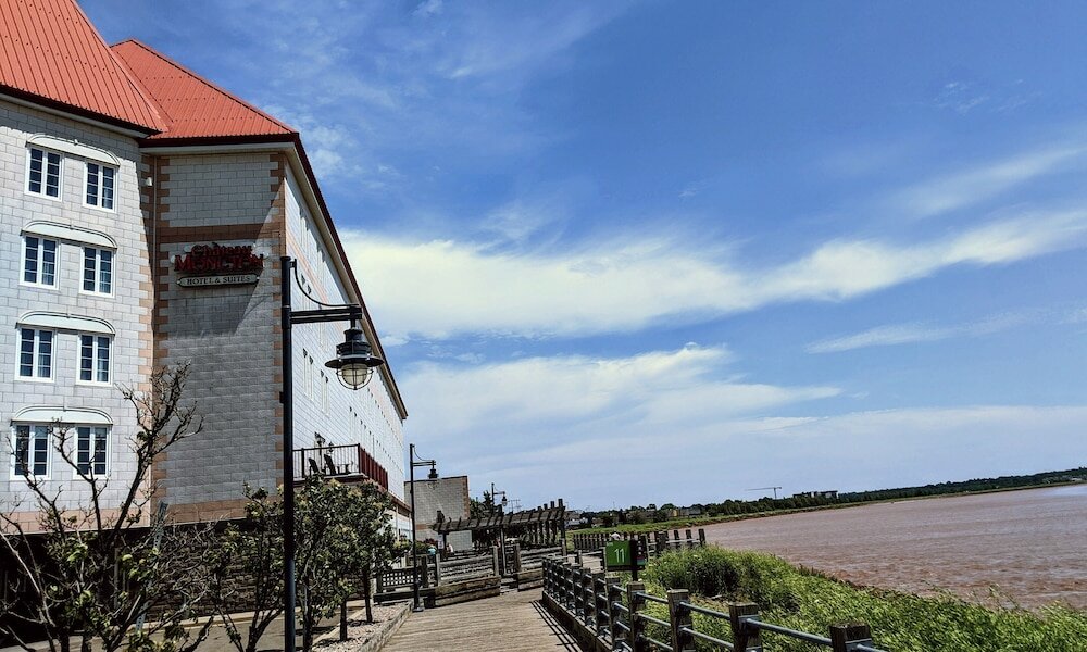 Фото Chateau Moncton Trademark Collection by Wyndham