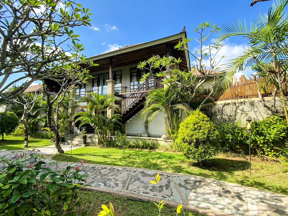 Фото Desamuda Village