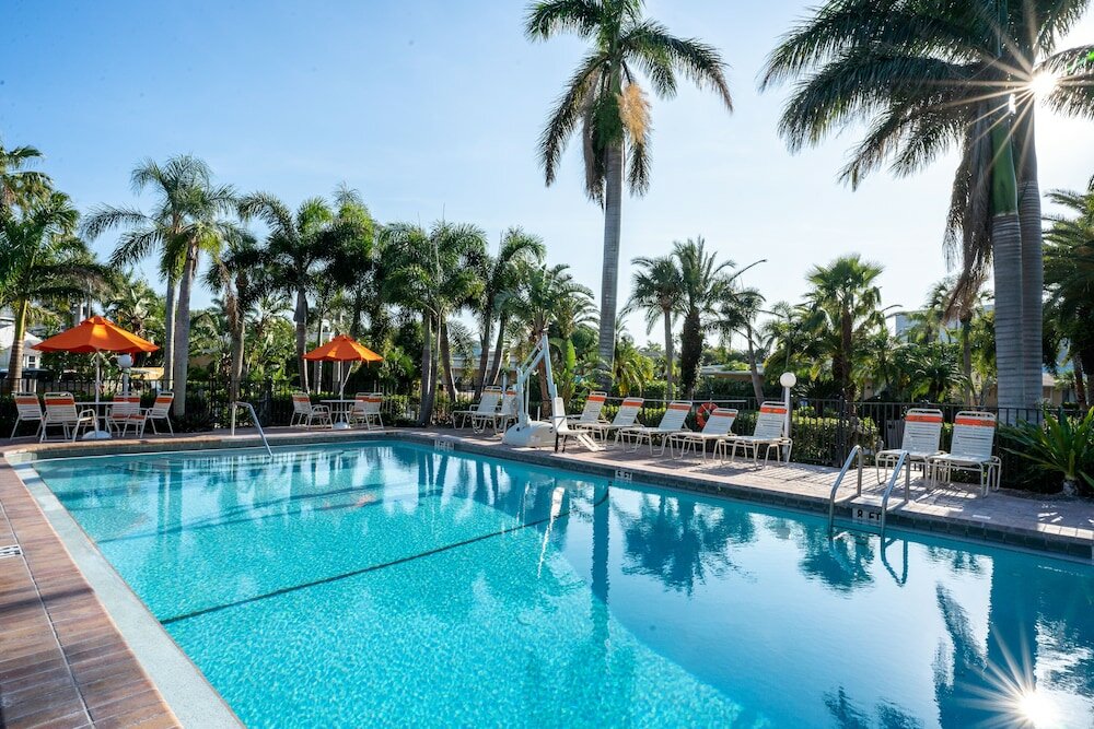 Фото The Capri at Siesta