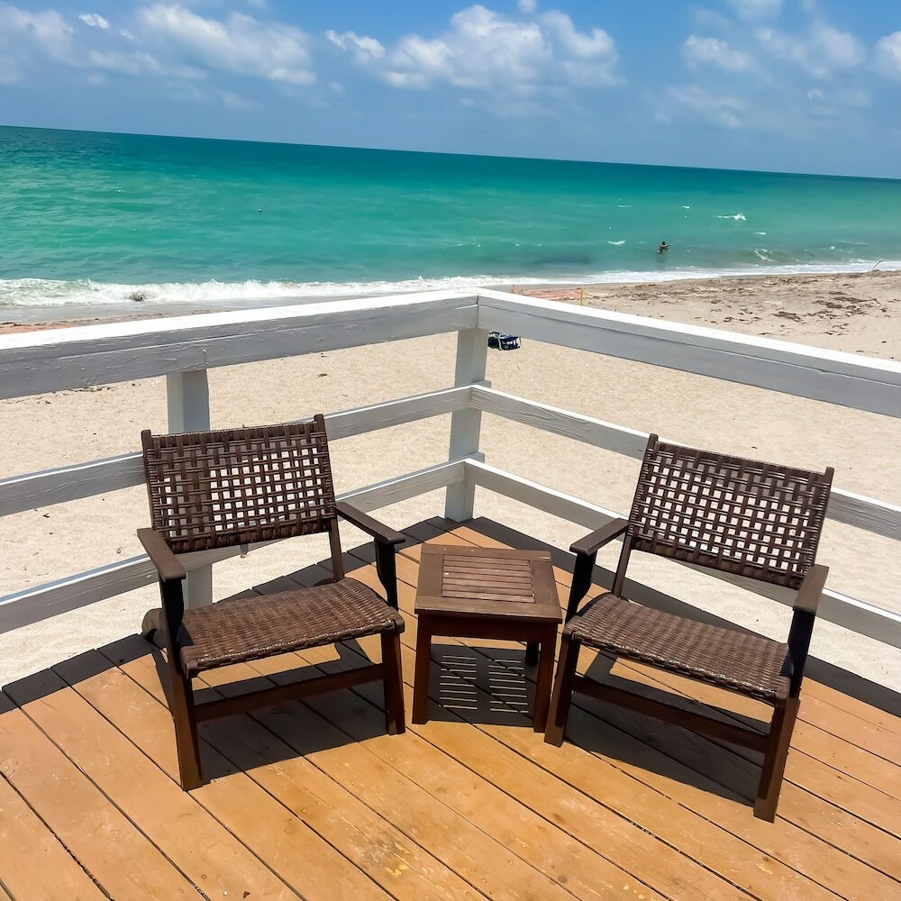 Фото Pearl Beach Inn