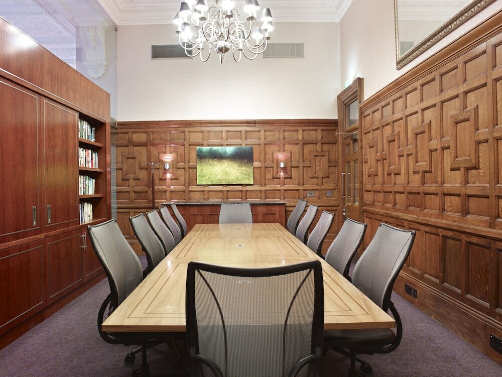 Фото Club Quarters Hotel, Trafalgar Square