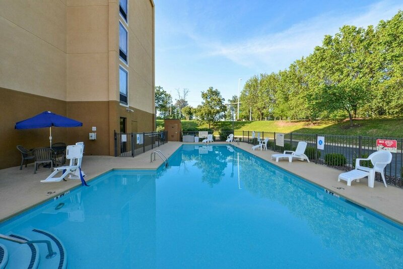 Гостиница Hampton Inn Nashville-I-24 Hickory Hollow