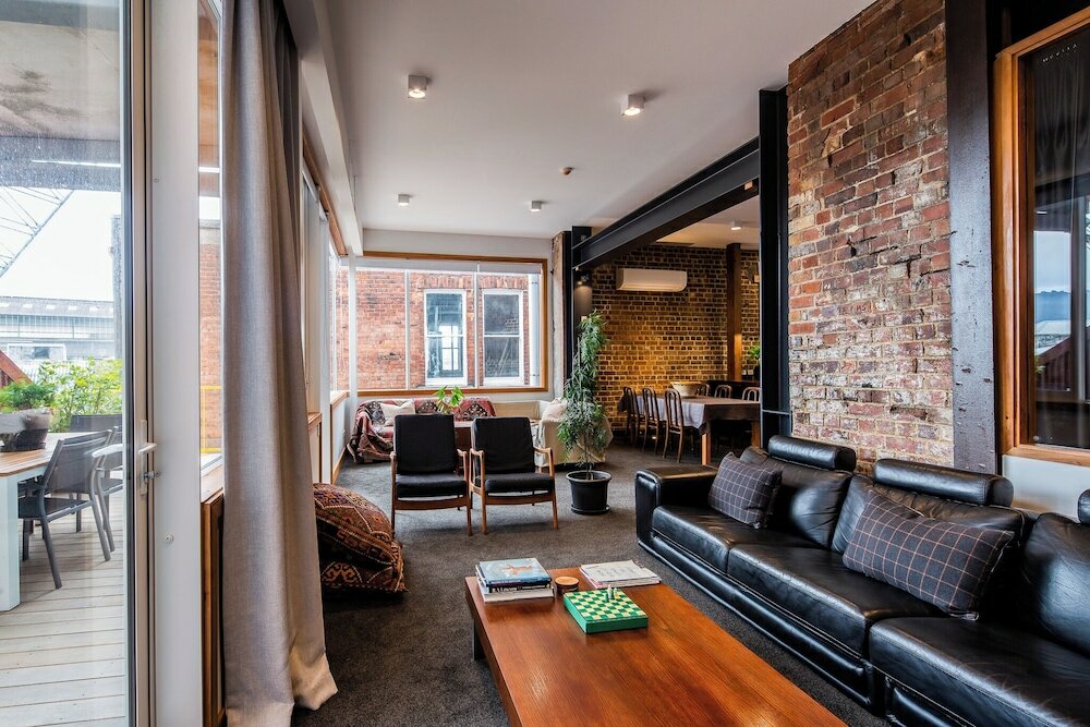 Фото The Thomas Gregg Apartments