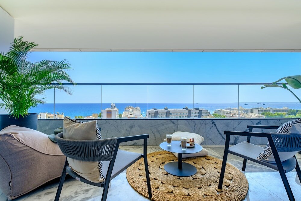 Фото The Icon - Private Apartments