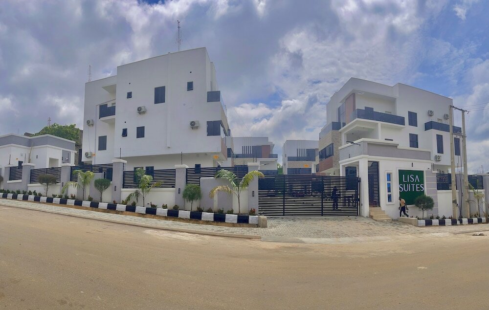 Фото Lisa Suites