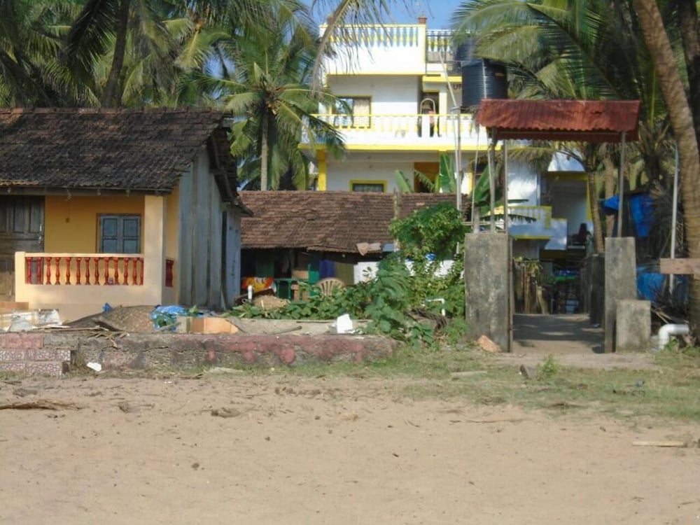 Фото Cupids Heaven Resort