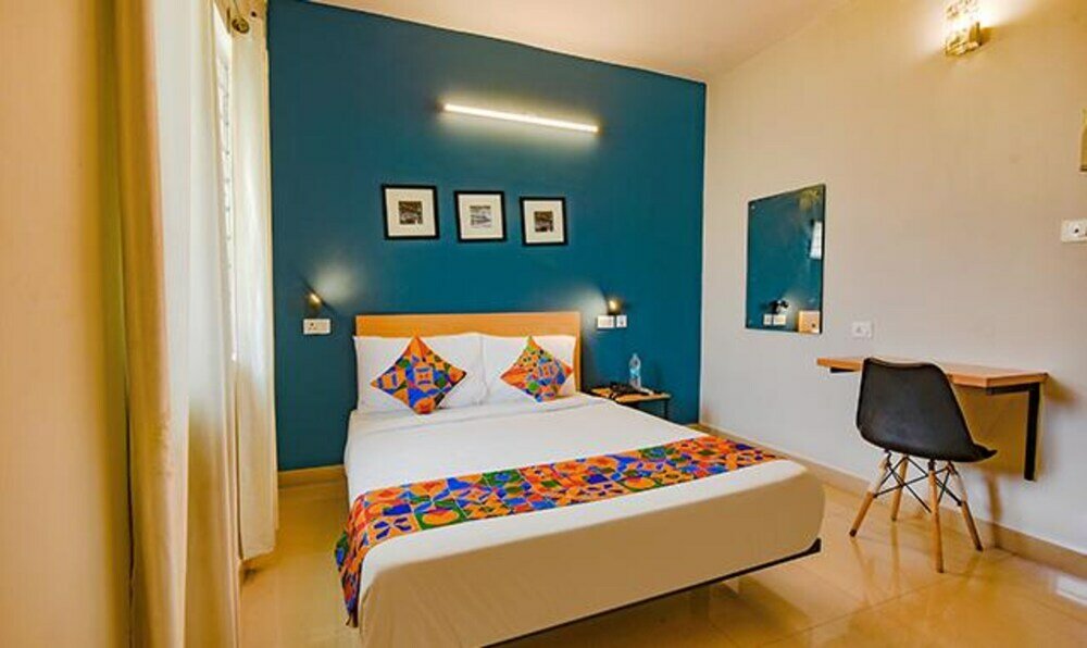 Фото отеля 2