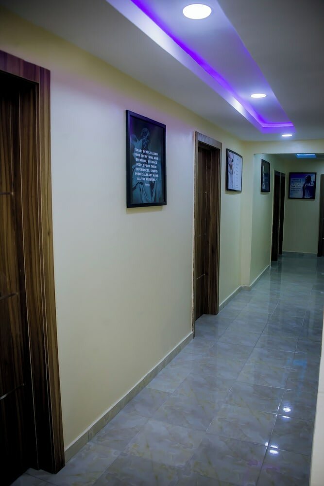 Фото House 2 Guest House