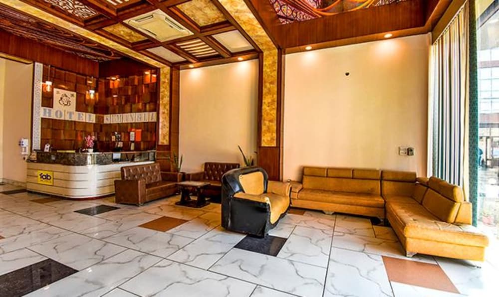 Фото отеля 1