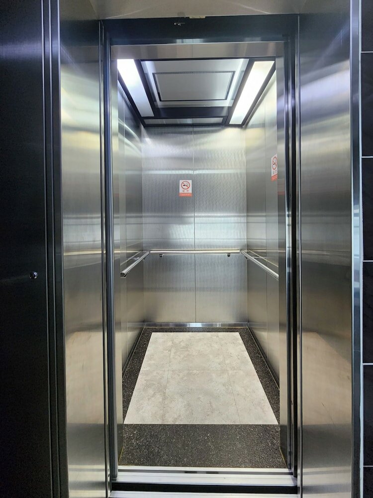 Фото E cozy Hotel