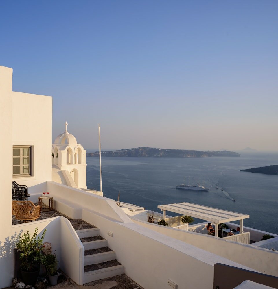 Фото Elia Family Suites