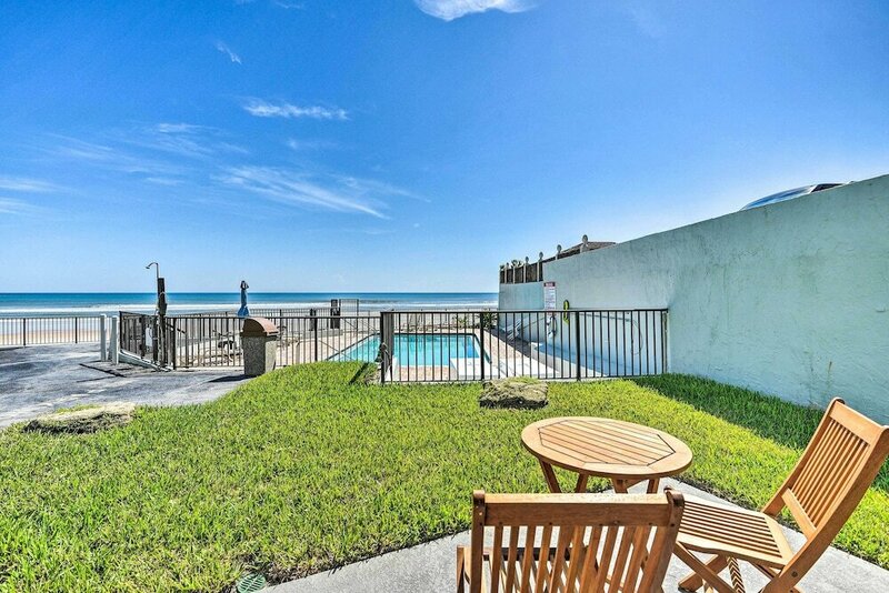 Гостиница Daytona Beach Retreat w Views & Pool Access! в Дайтона Бич