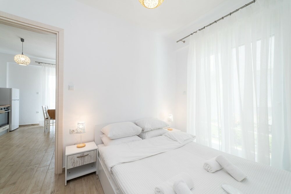 Фото Kleoniki & Irida Residential Complexes