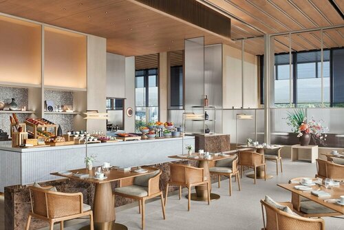 Внешний вид отеля The Ritz-Carlton, Fukuoka в Фукуоке, фото 4