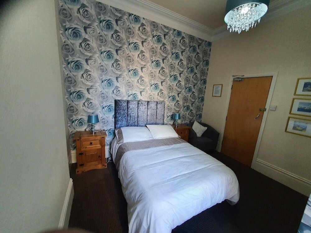 Фото Windsor House Hotel