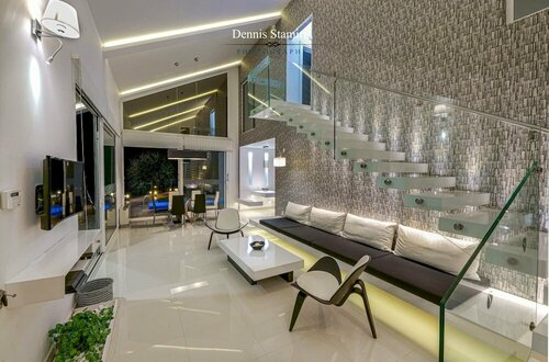 Гостиница Luxury Villa Cavo Mare Thalassa With Private Pool Jacuzzi