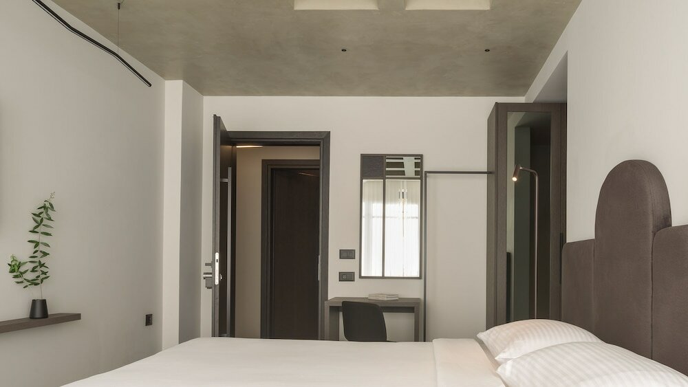 Фото Pleiades Urban Stay