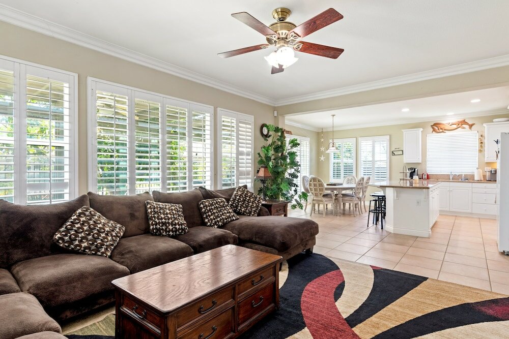 Фото Citrus and Waterfall