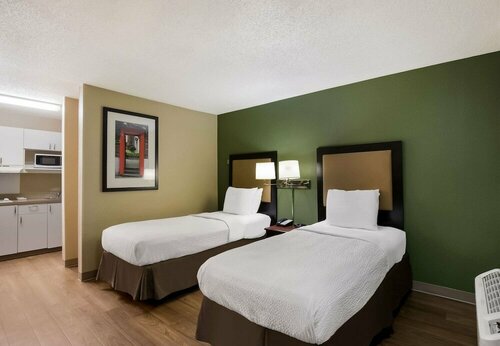 Гостиница MainStay Suites Knoxville - Cedar Bluff в Оук-Ридж