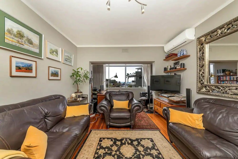 Фото Vintage Apartment With a Peaceful Garden