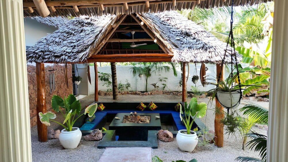 Фото Little Pompeii Boutique Hotel - Adults Only