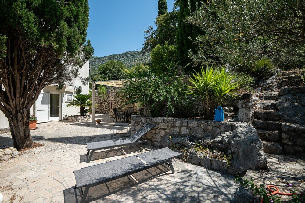 Фото Holiday Home Zaton