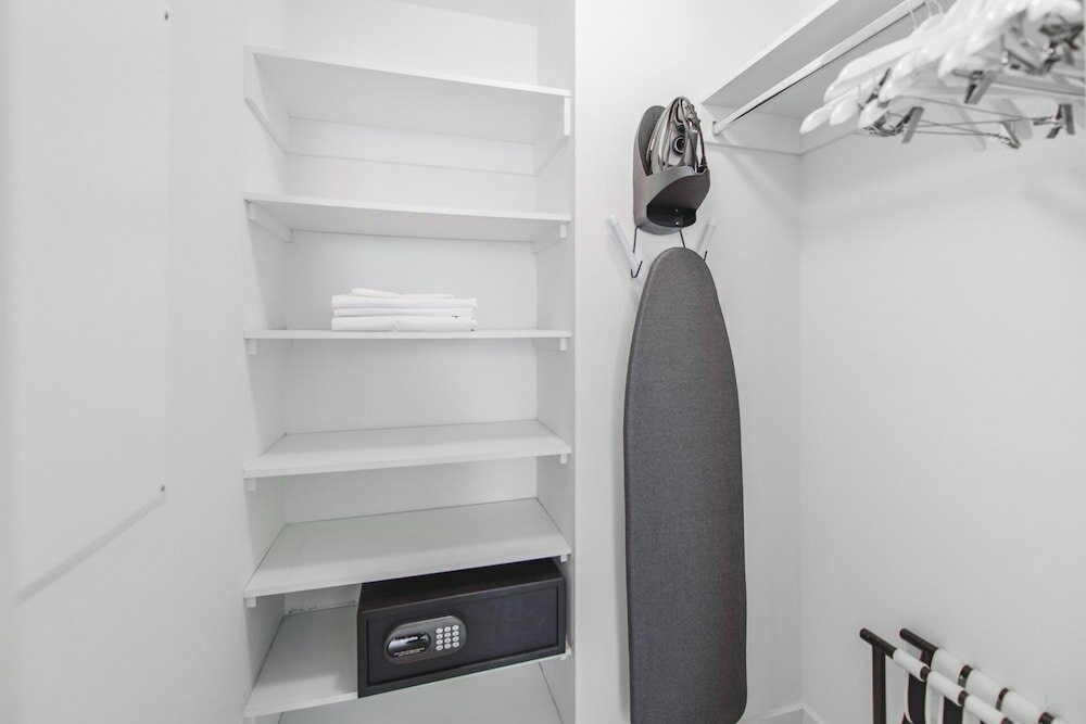 Фото Lux Condo at Hollywood Beach