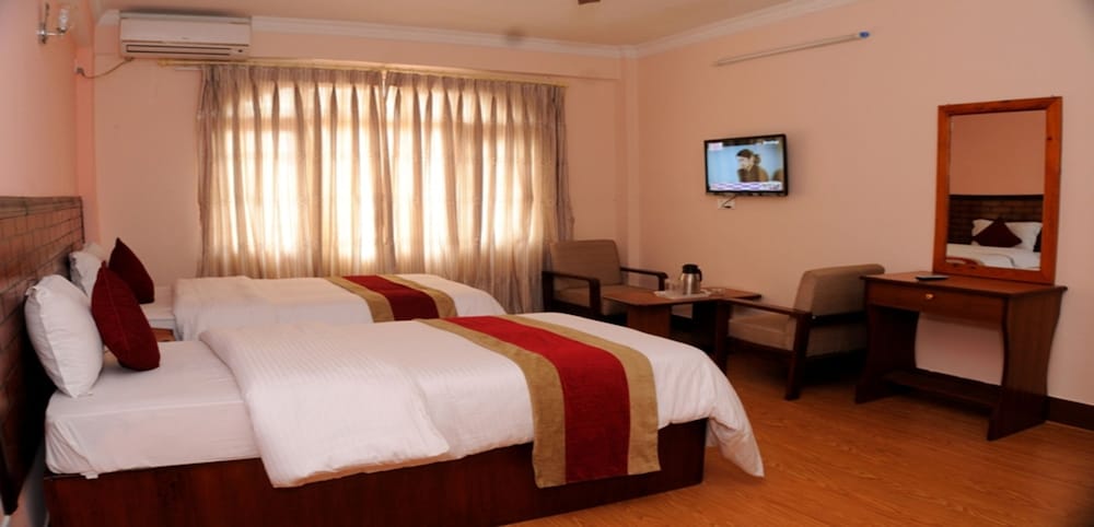 Фото MeroStay 035 Hotel Brihaspati