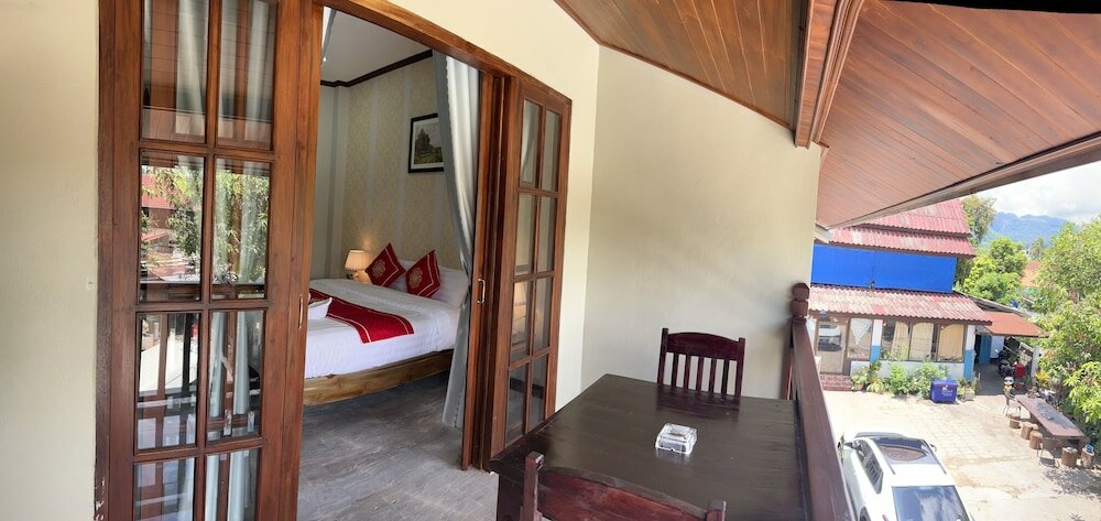 Фото Le KhounSok Boutique Hotel