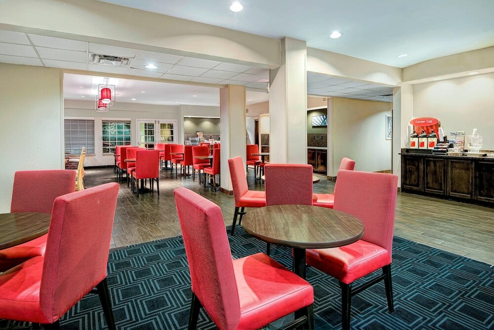 Фото TownePlace Suites by Marriott San Antonio Northwest