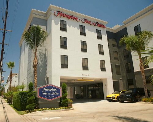 Гостиница Hampton Inn & Suites Los Angeles/Sherman Oaks в Лос-Анджелесе