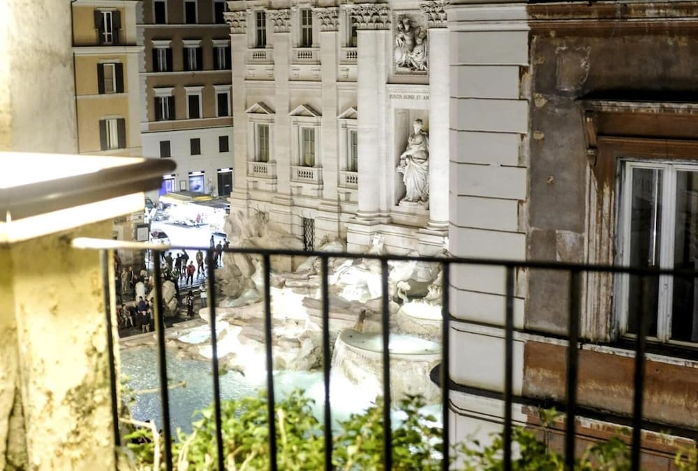 Фото Relais Fontana di Trevi
