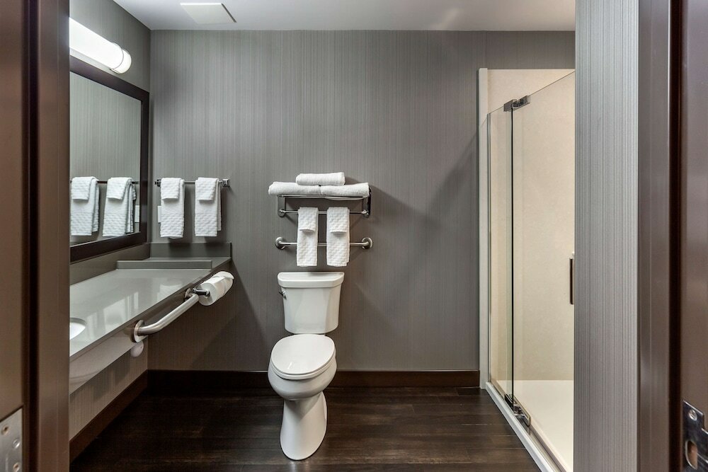 Фото Best Western Plus Meridian Hotel