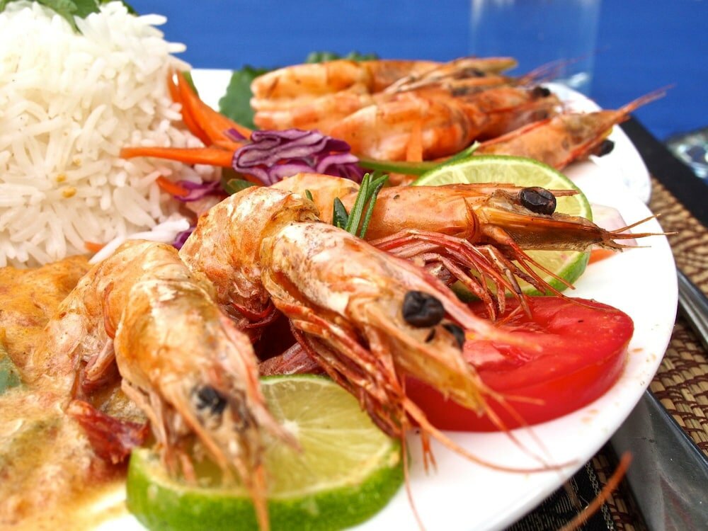 Фото Pakachi Beach Resort & Hotel